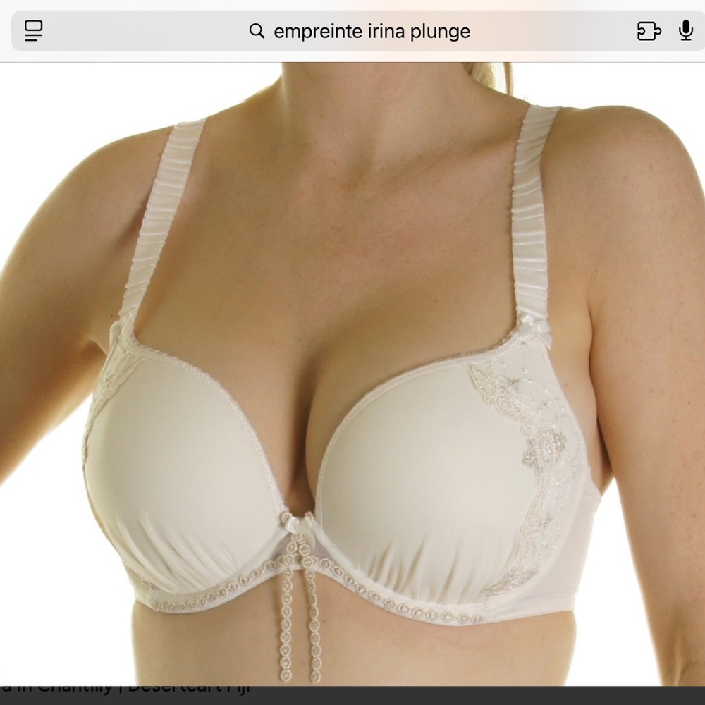 Empreinte padded plunge bra US 32F